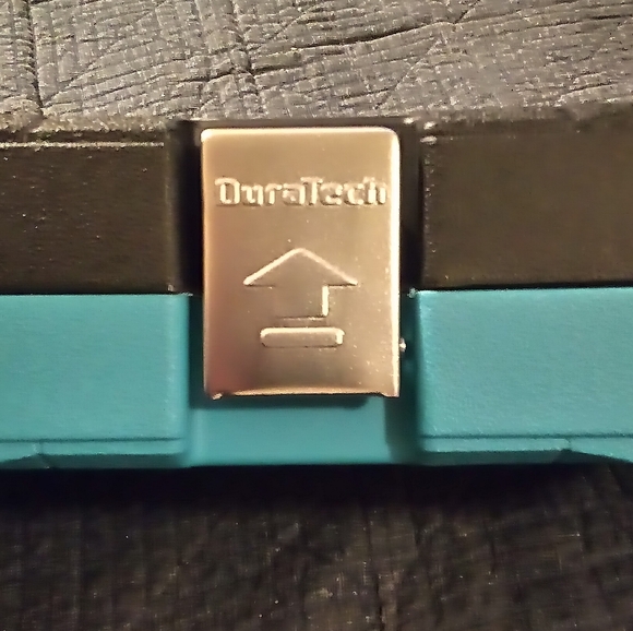 Duratech 40pc Socket/Ratchet mechanic set - Picture 5 of 6